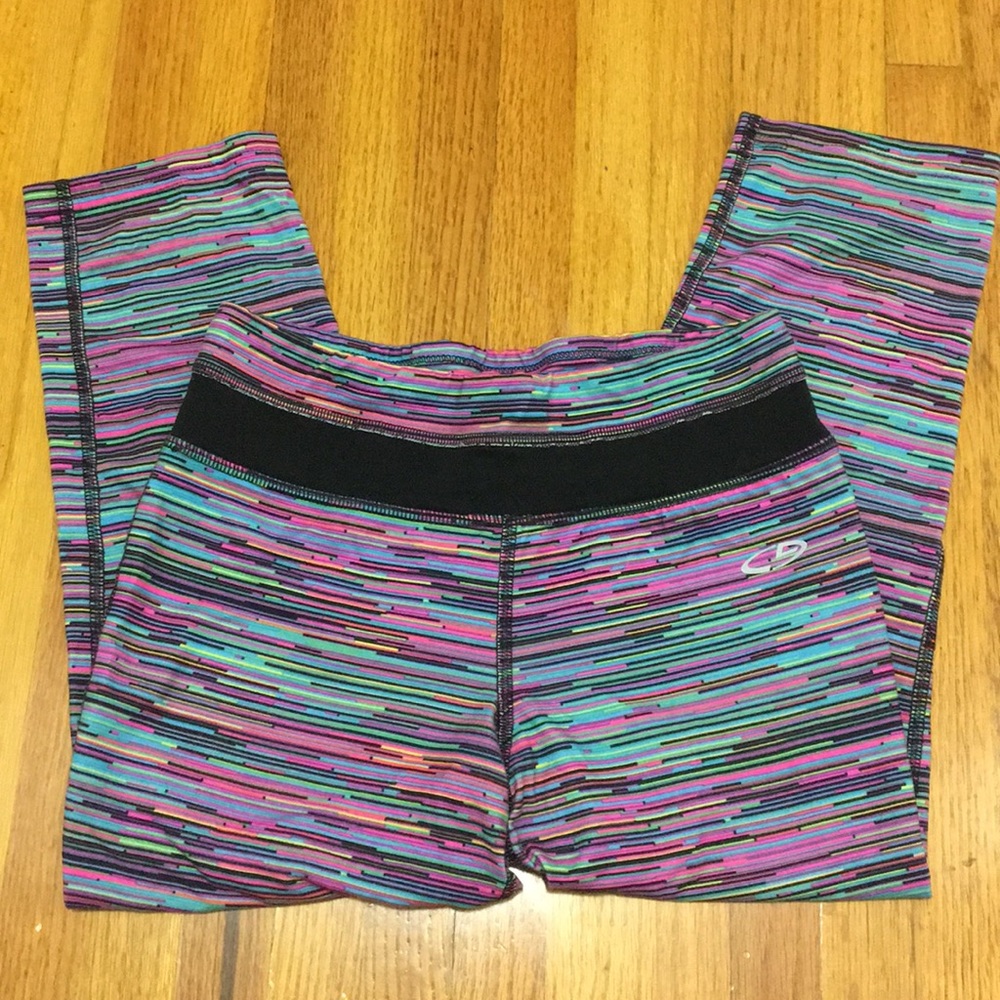 Athletic leggings